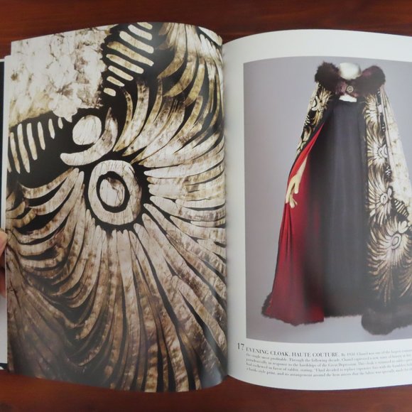 Luxury Coffee Table Book: Chanel, The Legend of an Icon (Coco & Karl Lagerfeld) - Picture 11 of 16